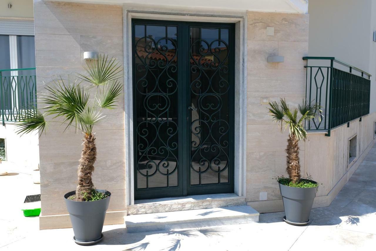 Hoa Suites Aversa Exterior photo